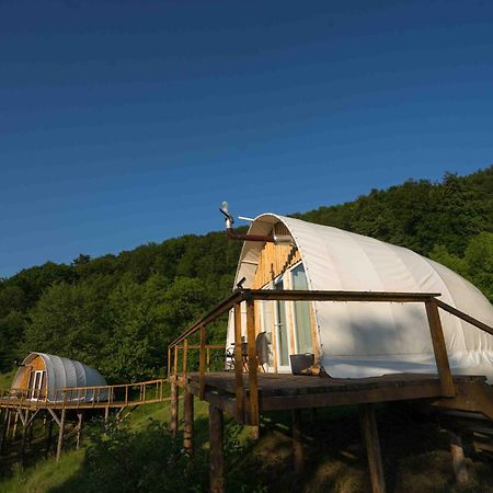 Sunrise Glamping Retreat Hotel Galesu Bilik gambar