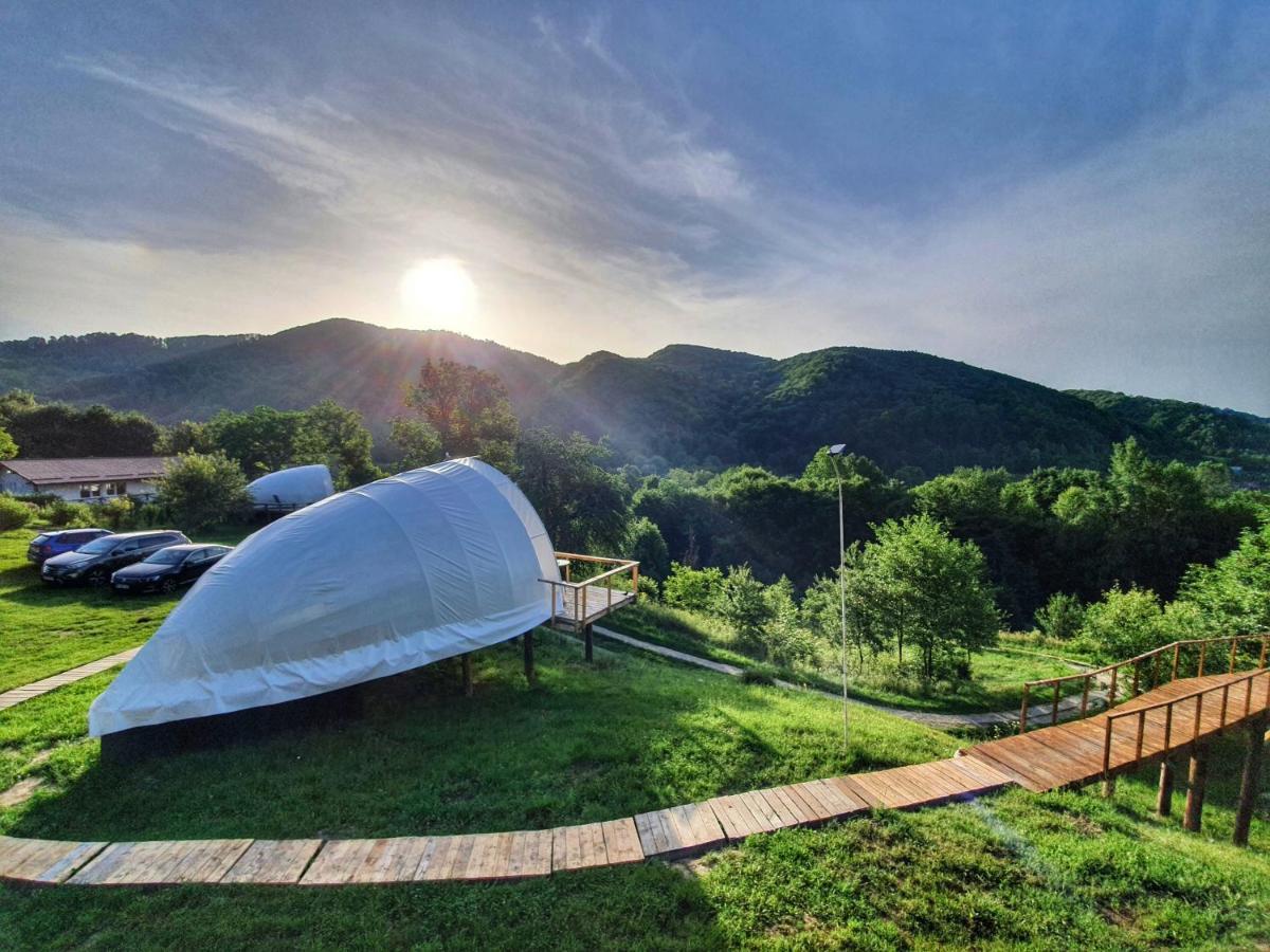 Sunrise Glamping Retreat Hotel Galesu Luaran gambar