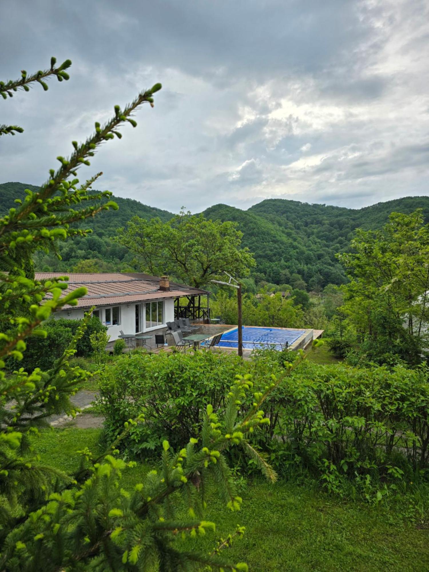 Sunrise Glamping Retreat Hotel Galesu Luaran gambar