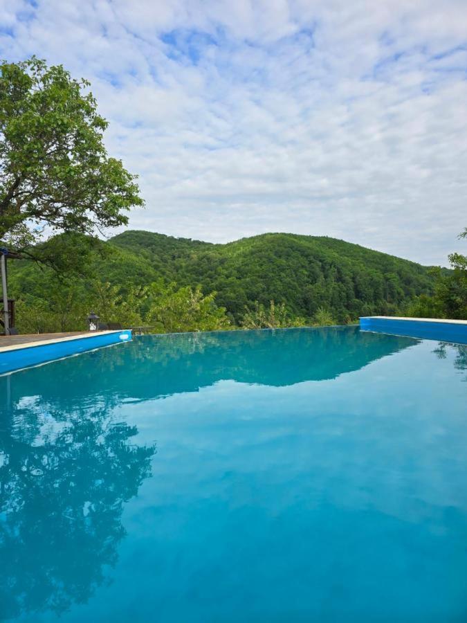 Sunrise Glamping Retreat Hotel Galesu Luaran gambar